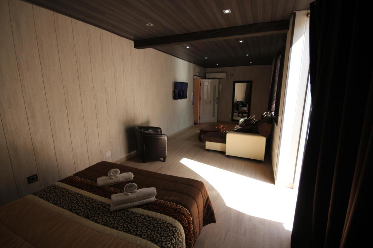 Hotel Copacabana Tarifa Beach Exterior photo